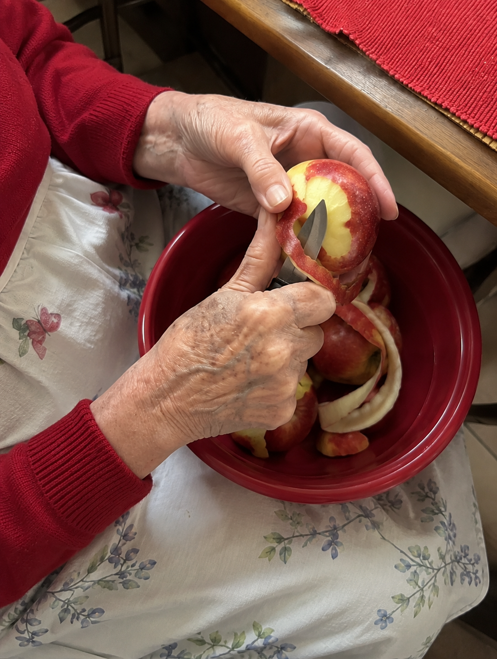 Apple a Day Ring
