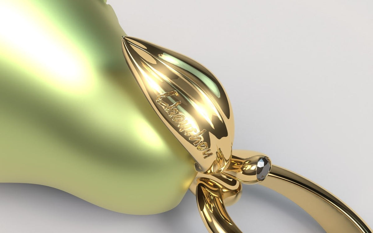 The Rotten Pear — 18K Green Gold